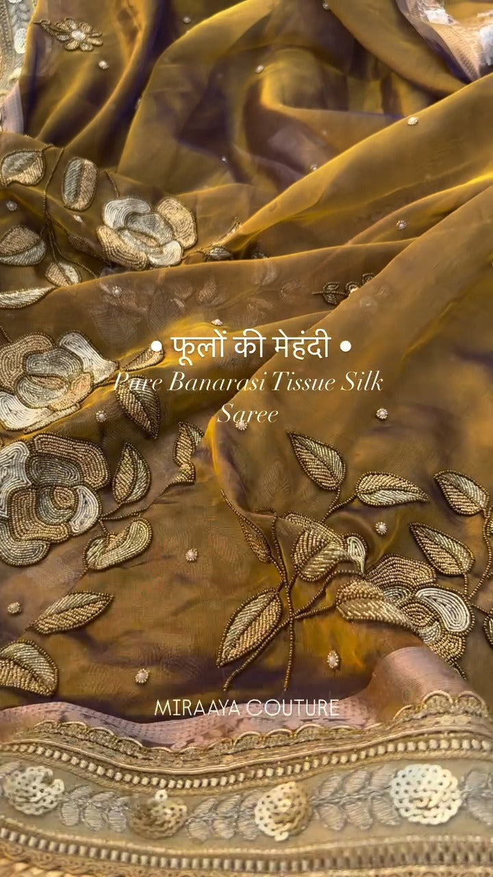 Royal Elegance Pure Banarasi Saree 👑✨