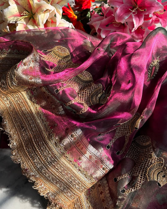 Nandi Motif Pure Banarasi Kora Silk Kadhwa Saree 🐂✨